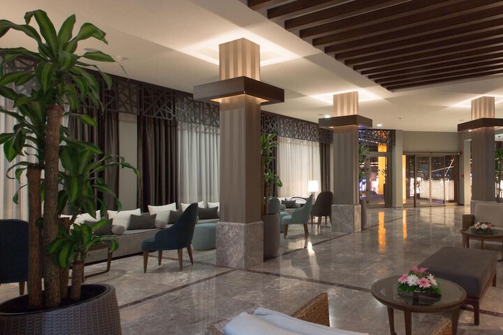 Hotel Interior 3 of 40
