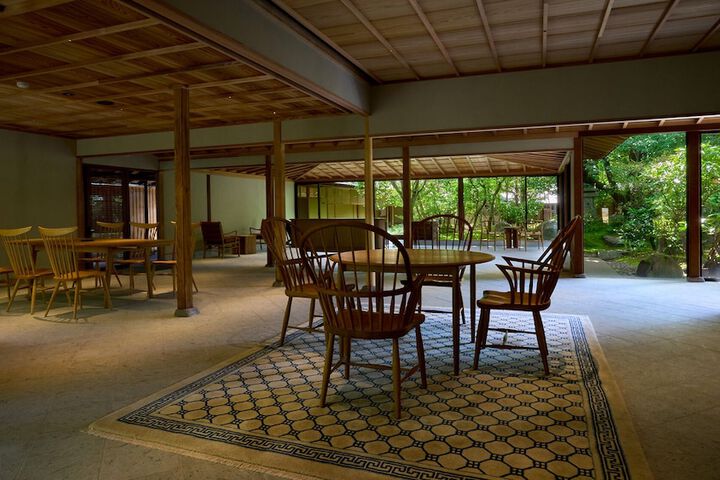 Lobby Entry