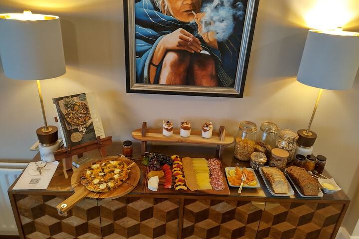 Dining 103 of 116