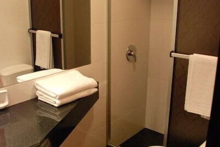 Room 82 of 110