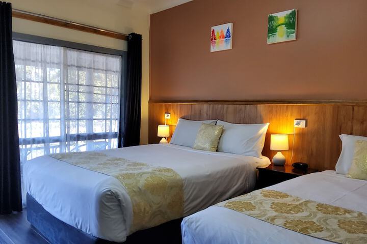 Room 14 of 97