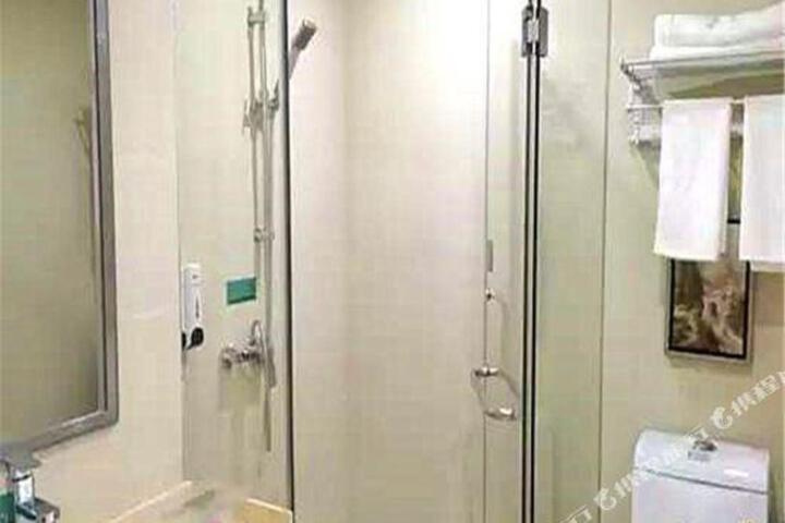 Yuanmeng Express Hotel (Shenzhen Guanlan Zhangge)