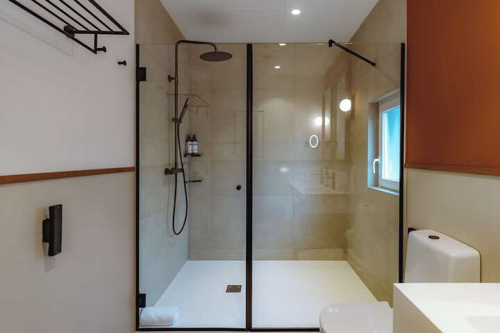 Room 72 of 180