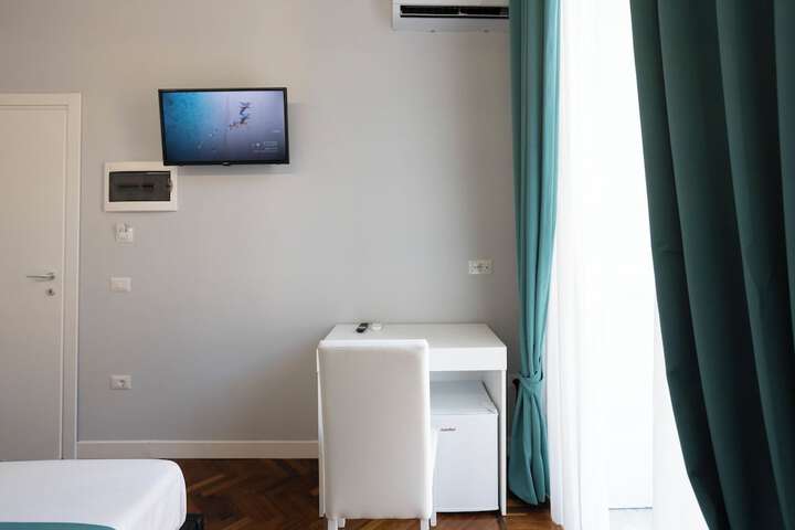 Room 36 of 111