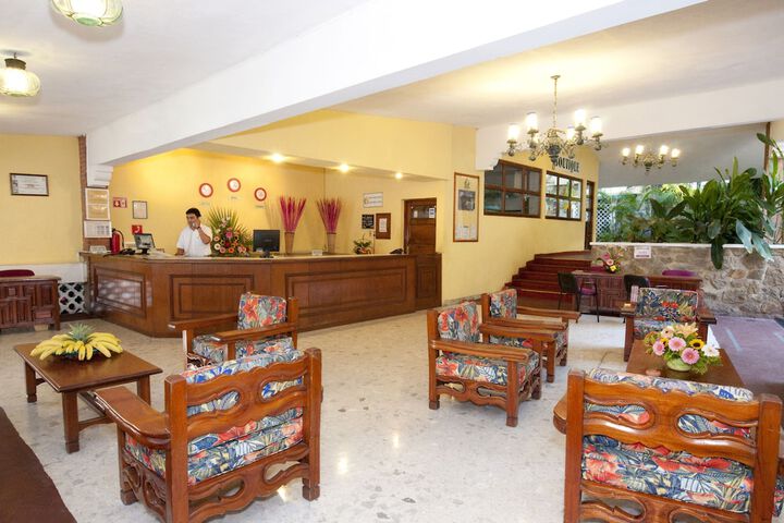 Hotel Interior 2 of 31