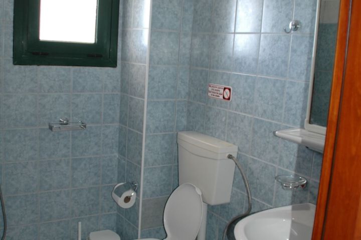 Room 43 of 67