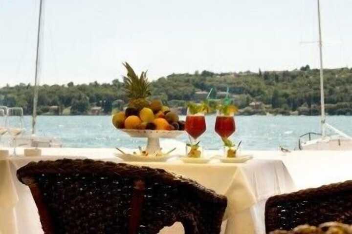 Dining Photos