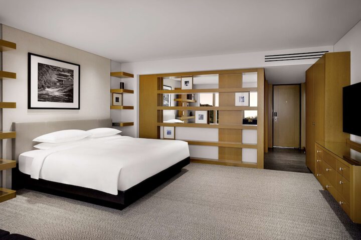 Room 30 of 117