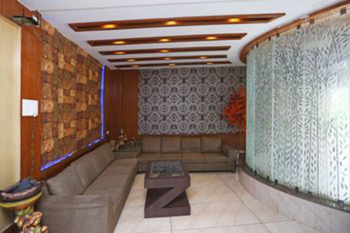 Hotel Interior 26 of 33