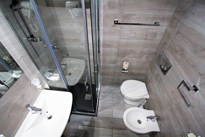 Clean Restrooms