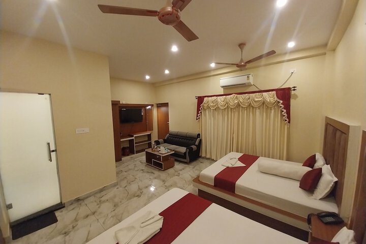 Room 15 of 60
