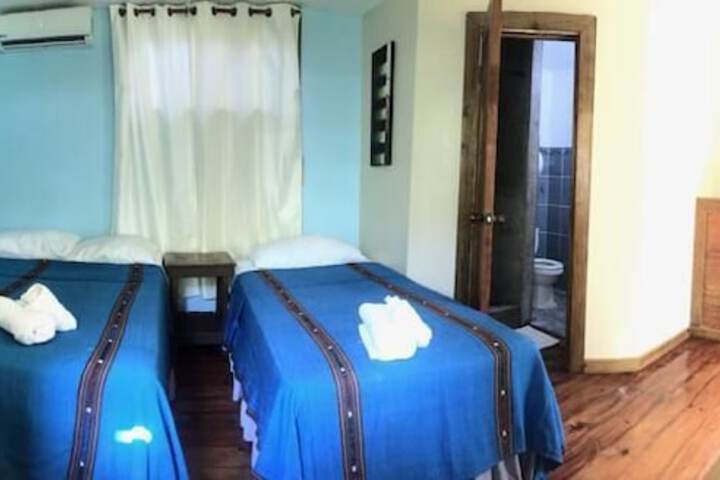 Room 20 of 97