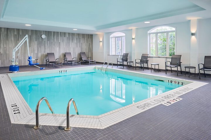 Pools & Facilities