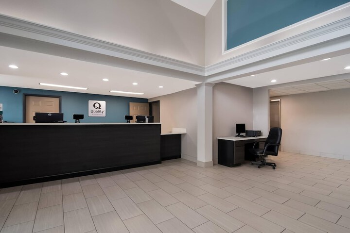Guest Lobby