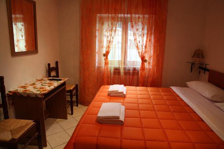Room 14 of 59