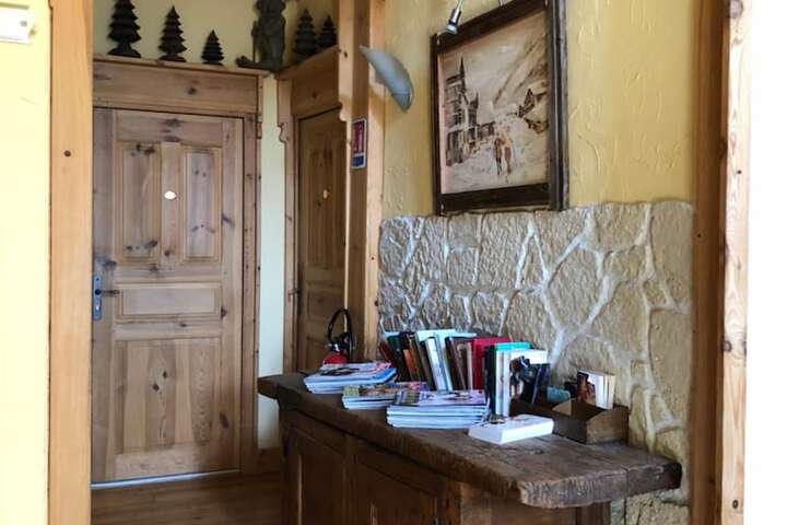 Room 25 of 57