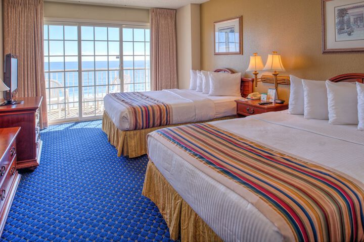 Standard 2 Queen Beds City View (7 of 14)
