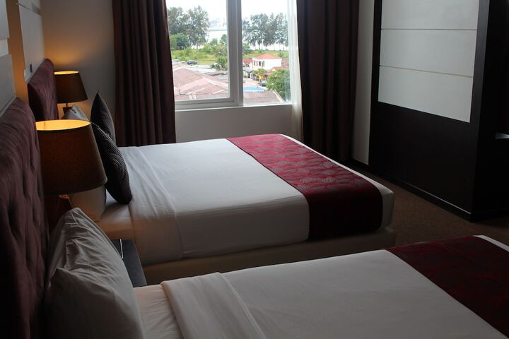 Room 21 of 54