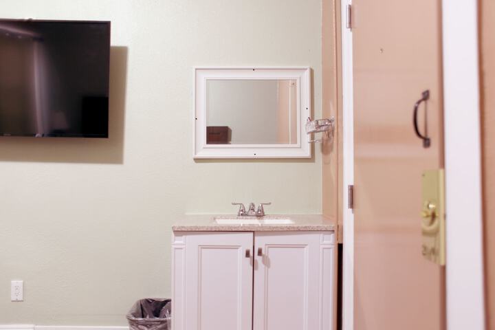 Room 9 of 53
