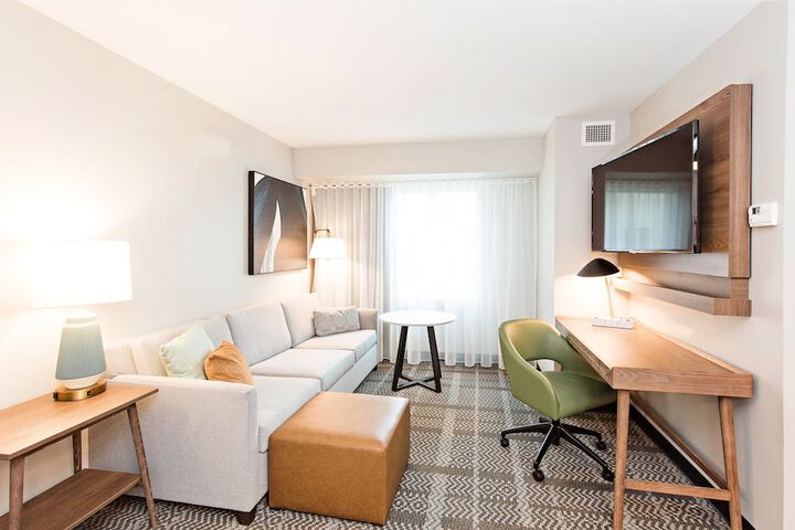 Room amenity