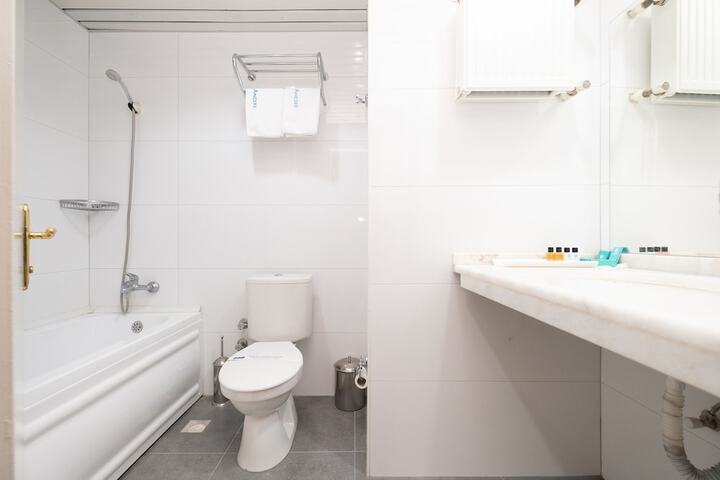 Bath Interior