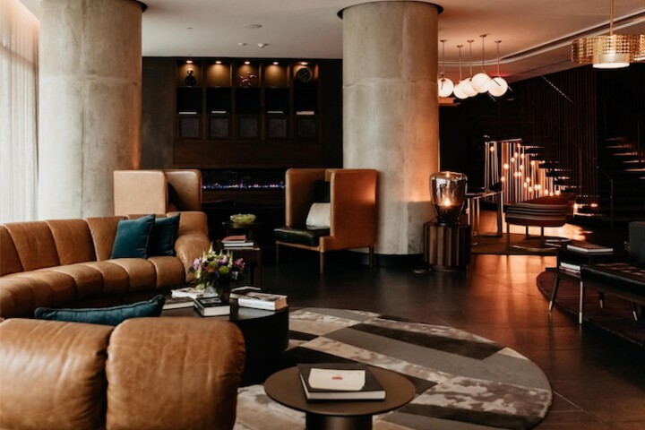 Hotel Lobby