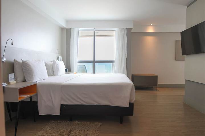 Room 20 of 80