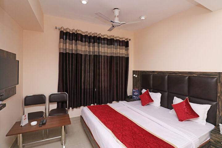 Room 10 of 23