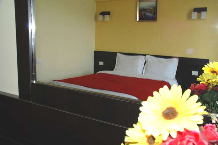 Room 9 of 51