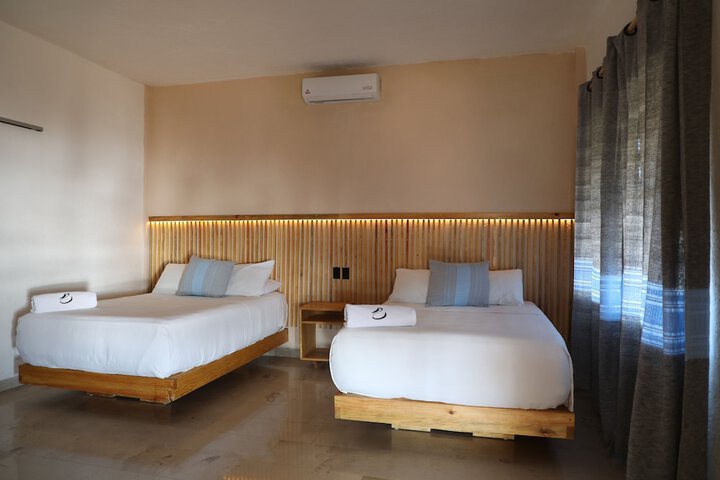 Room 8 of 21