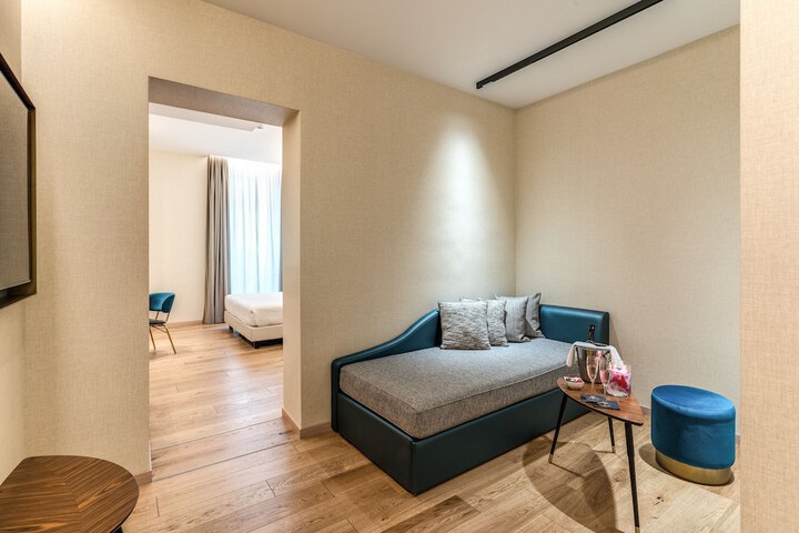 Room 40 of 114