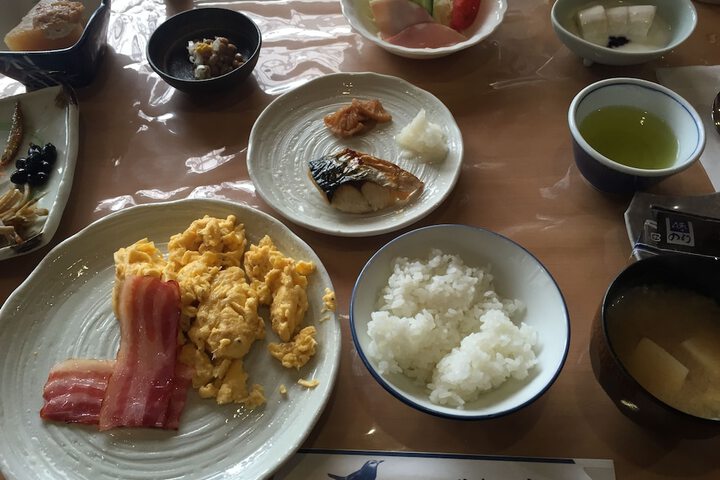 Breakfast meal