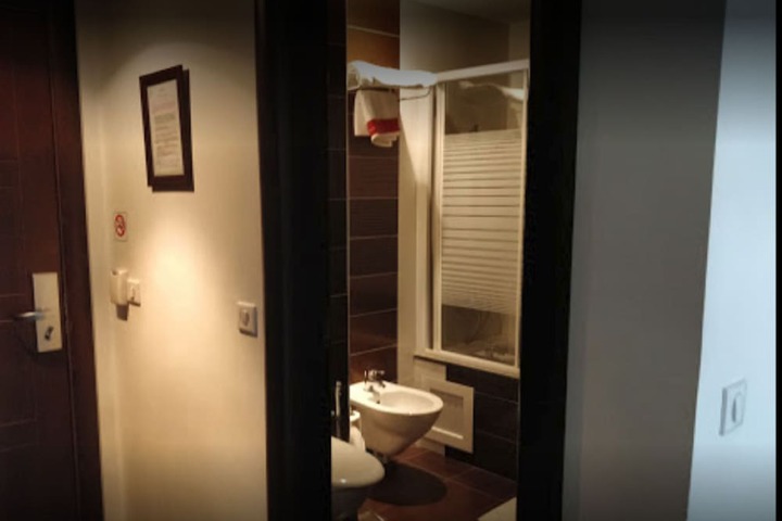 Room 30 of 57
