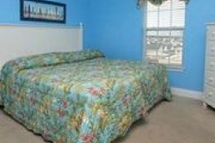 Room 8 of 20