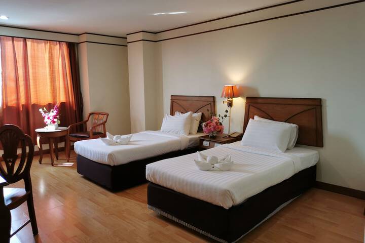 Room 18 of 81