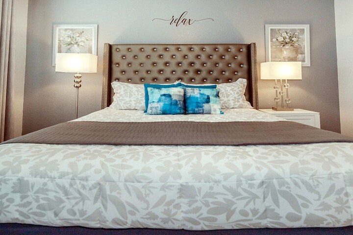 Room 188 of 710