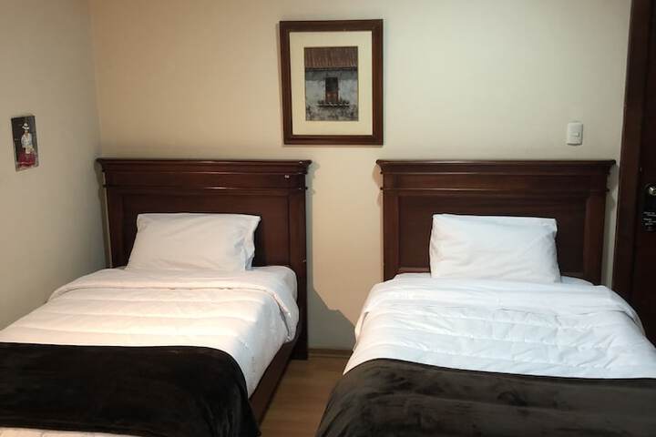Room 14 of 31