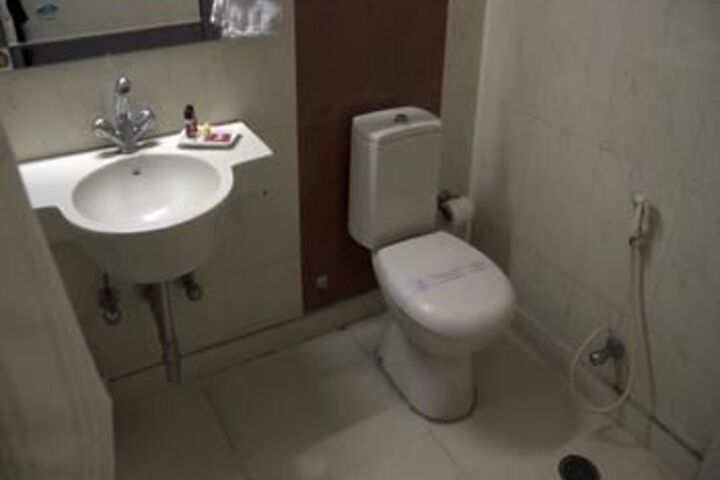 Room 2 of 14