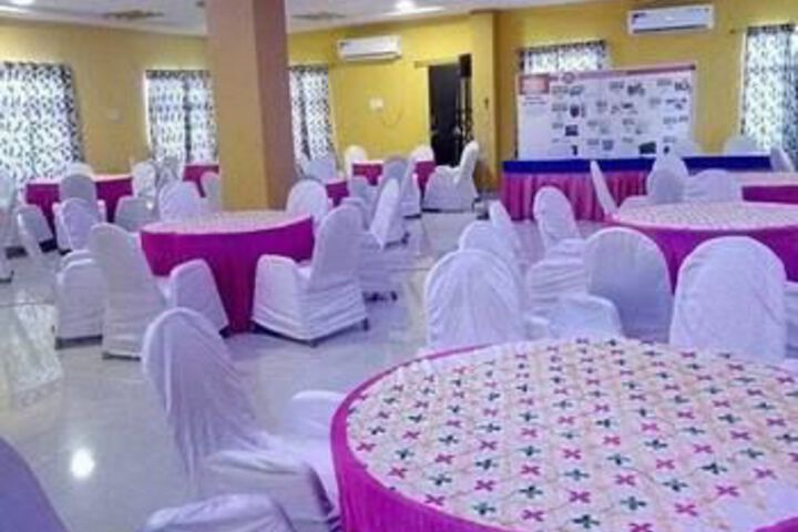 Ballroom/Hall 2 of 14