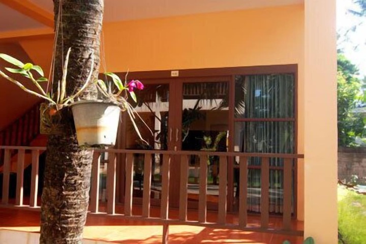 Exterior Photo