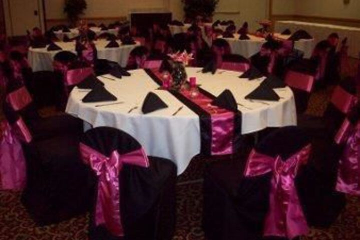 Ballroom/Hall 10 of 24