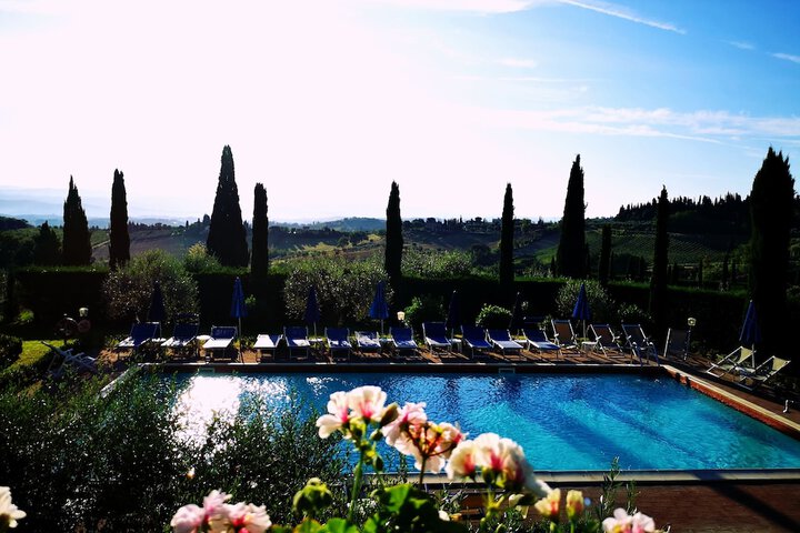 Pools & Facilities