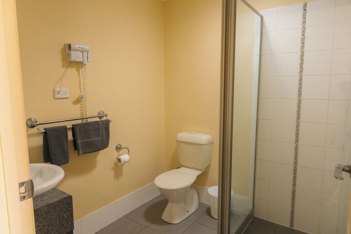 Room 12 of 24