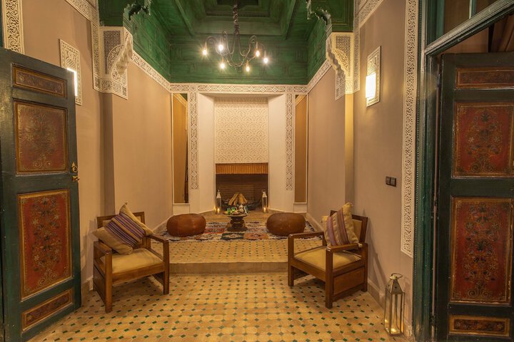 Room 23 of 137