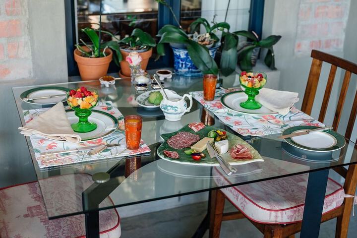 Breakfast/Coffee Service 131 of 162