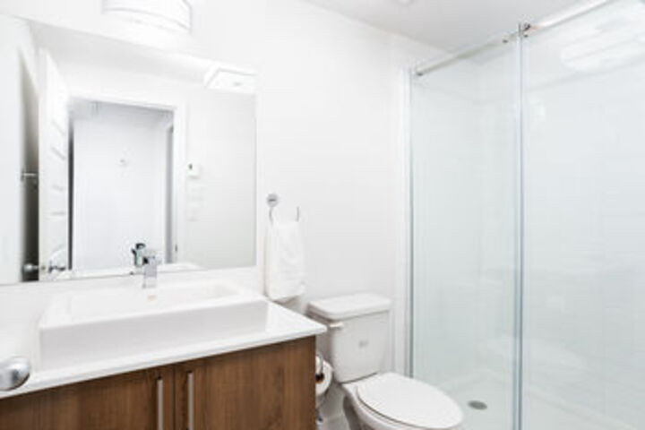 Room 2 of 14