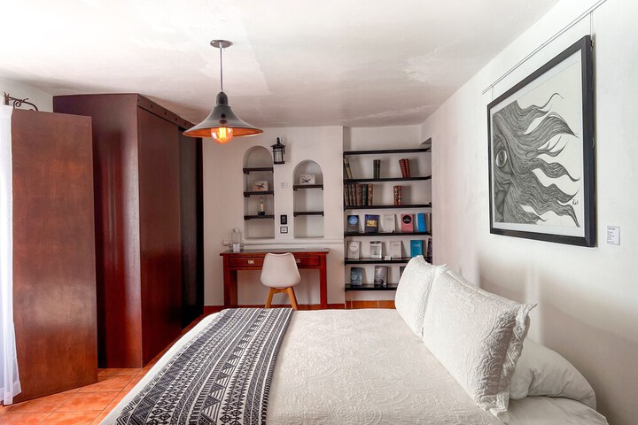 Room 13 of 41