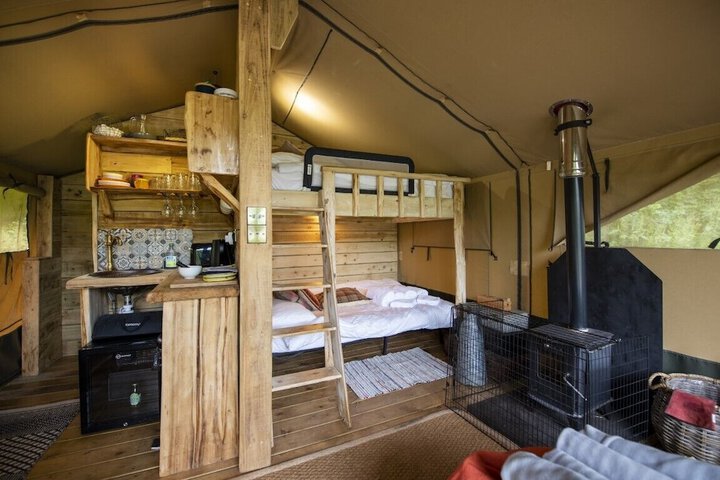 Room 2 of 59