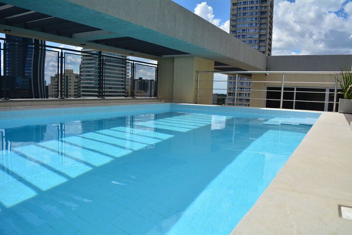 Pool 20 of 30