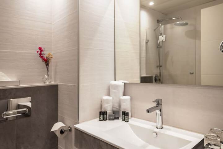 Bath Interior
